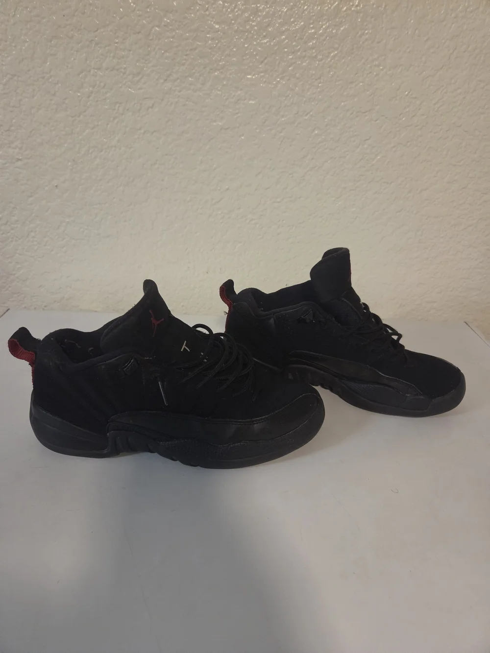 Jordan Men's Black Retro 12 Basketball Shoes